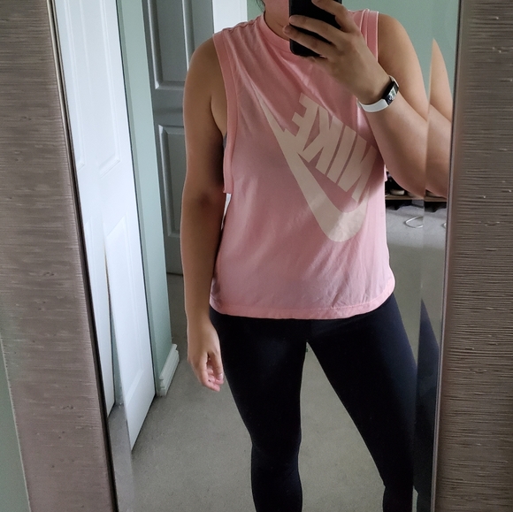Nike vintage style pink tank size medium - Picture 11 of 12
